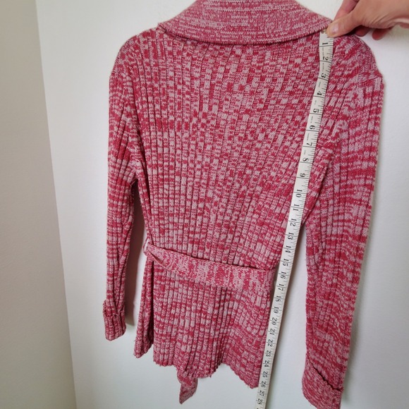 Vintage 1970s Cranberry Marled Knit Belted Cardigan Sweater Jacket with Pockets - Picture 4 of 15